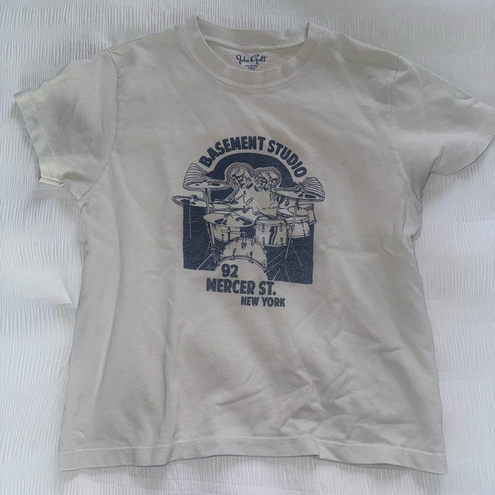 brandy melville tee
